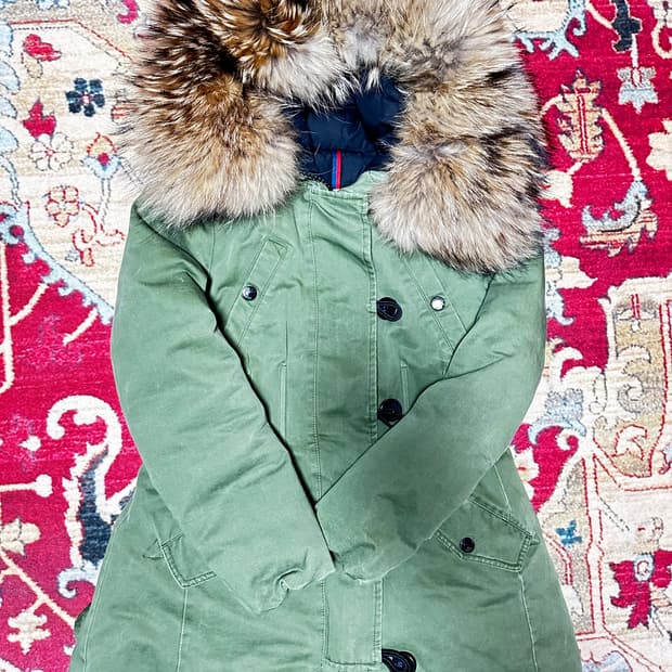 몽클레어 야상 패딩 카키 