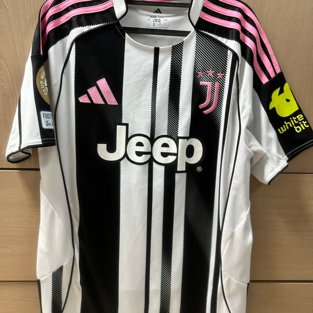 유벤투스 유니폼 25-26 일디즈 마킹