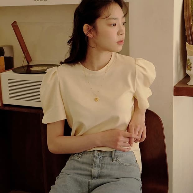 플로움 블루밍 티셔츠 크림
