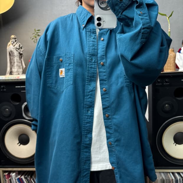 칼하트 블루셔츠