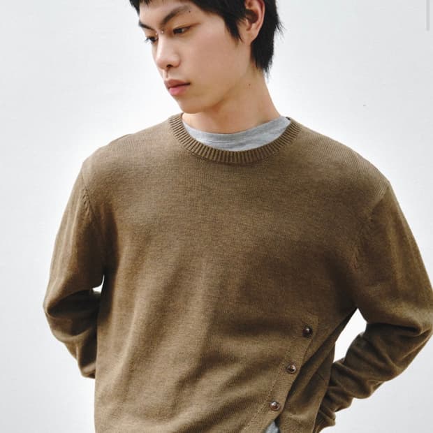 인템포무드 슬릿 버튼 니트 베이지 L