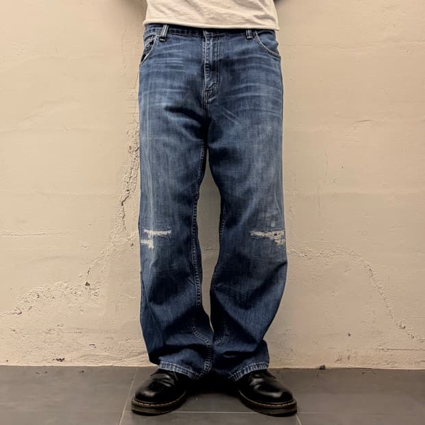 00‘s Levi’s 569 Loose Straight
