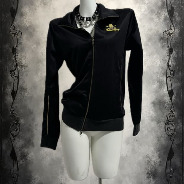 Black skull gold point jersey