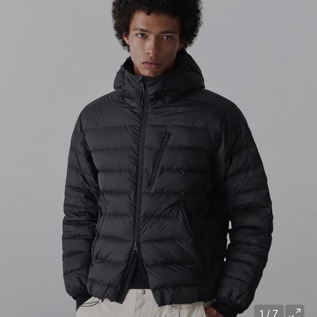 무신사 무탠다드 시티 레저 후디드 라이트 다운 재킷 블랙 XL