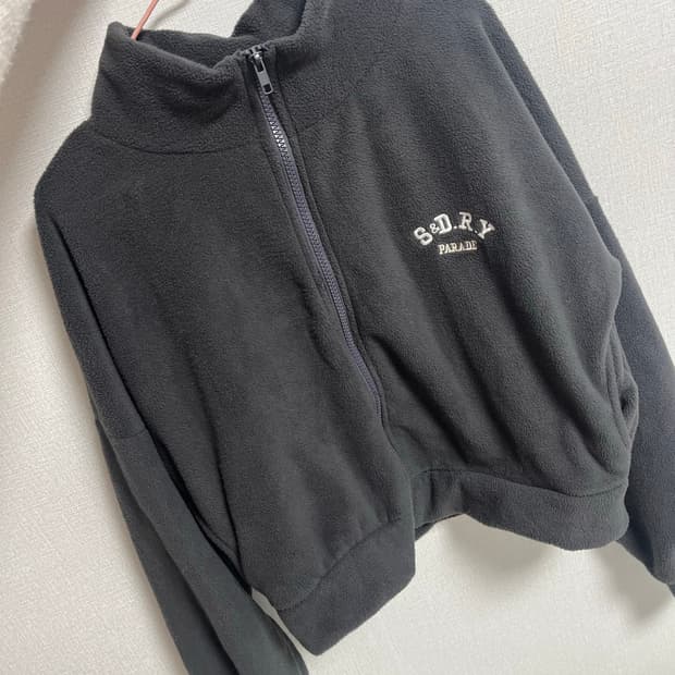 먹색 크롭 후드집업 