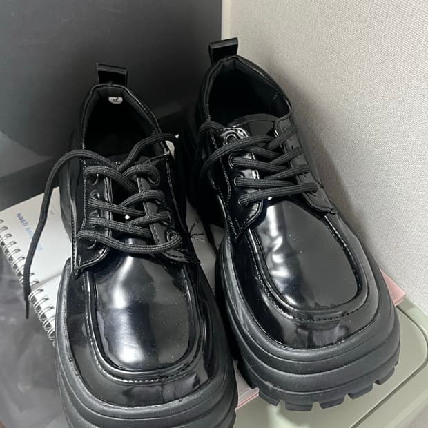 모디무드 볼드 어글리 폼로퍼