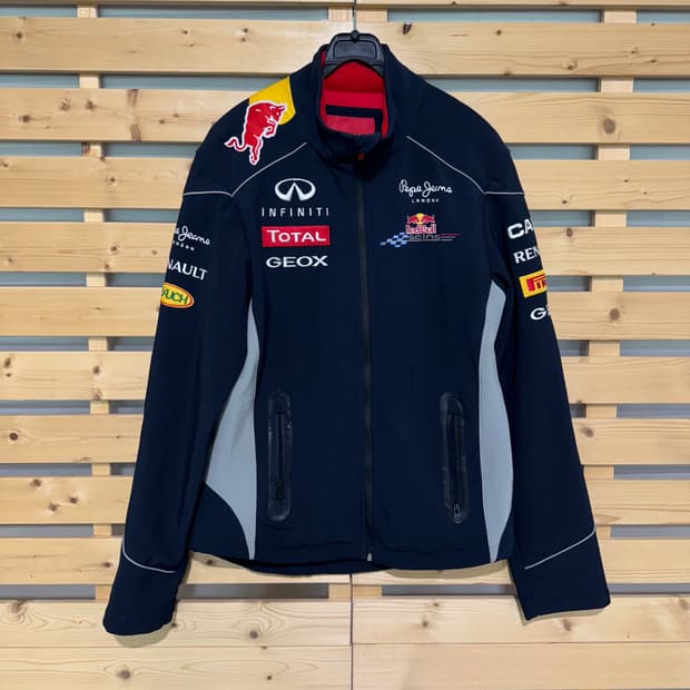 레드불 레이싱자켓