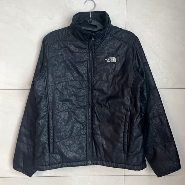 노스페이스 경량 패딩 자켓 블랙 (90) 