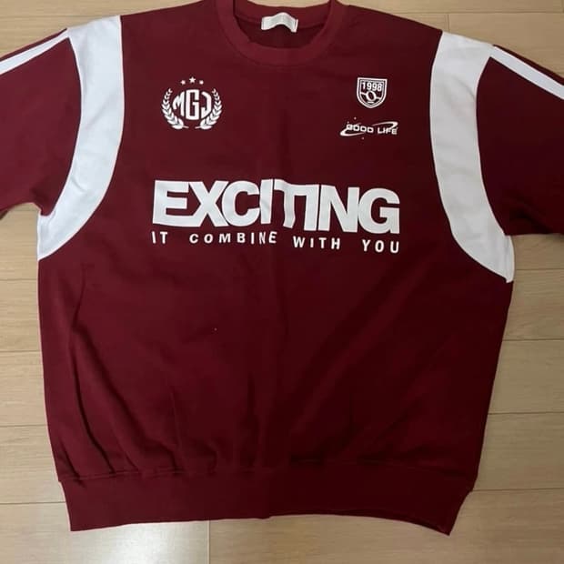 버건디 블록코어 맨투맨 M