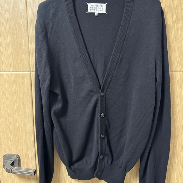 메종 마르지엘라 블랙 가디건M