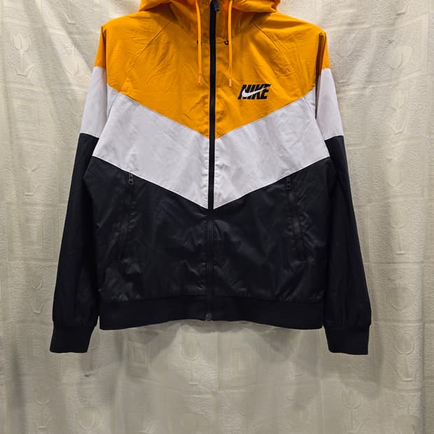 나이키 윈드러너 바람막이 자켓 L(100)