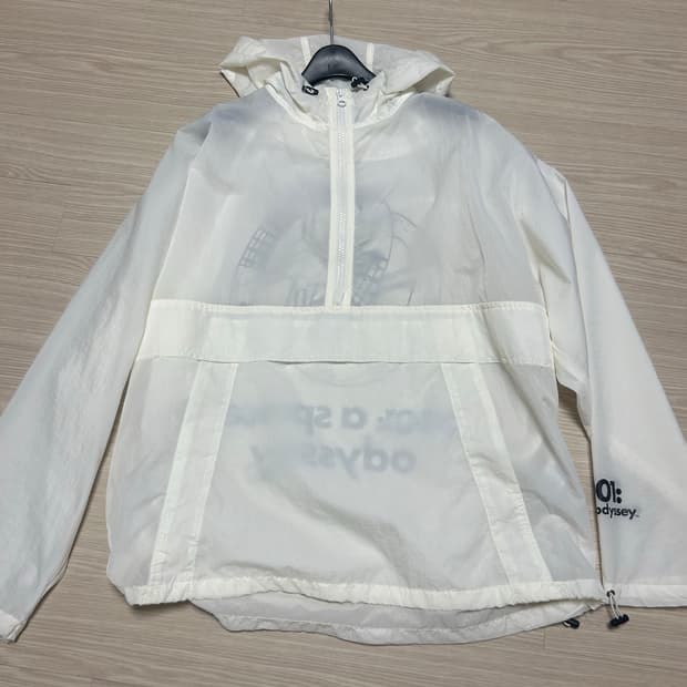 GU 스페이스 오디세이 아노락