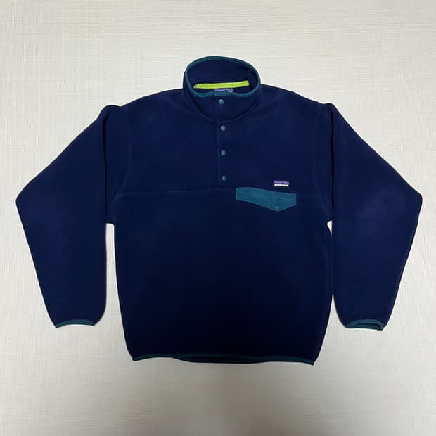 파타고니아 신칠라 네이비/틸