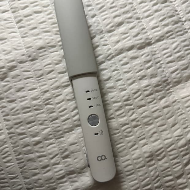 오아 무선 고데기 OSTR-004WH 화이트 색상 판매합니다 160도, 