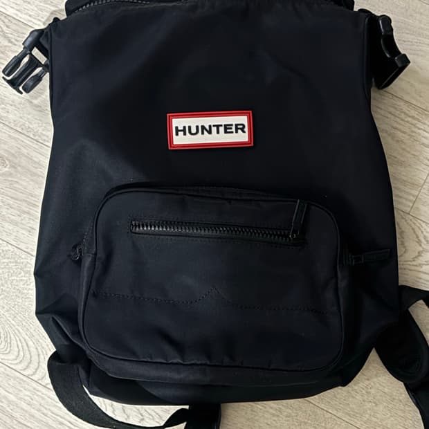 헌터 백팩