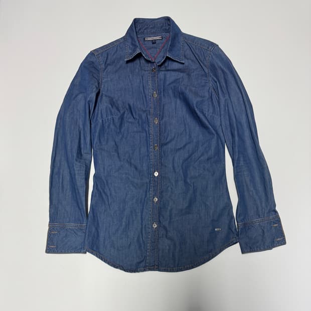 여성 타미힐피거 미니멀 데님 셔츠 2