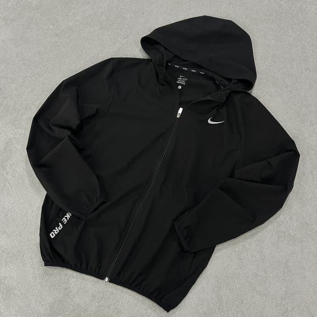 나이키 드라이핏 블랙 바람막이 후드집업 L