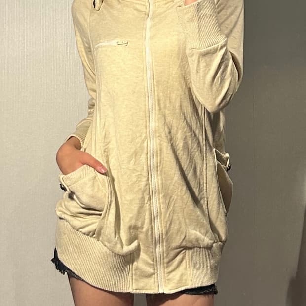 y2k buttons detailed zip-up