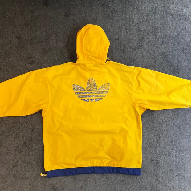 아디다스 옐로우 후드 아노락