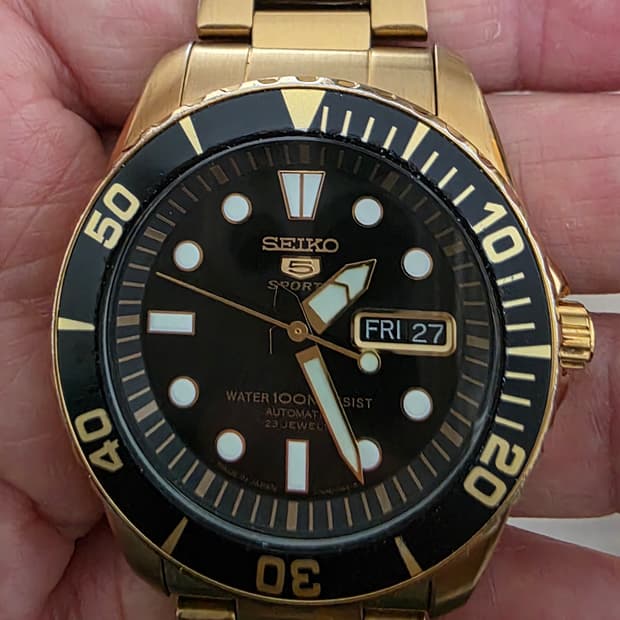 세이코 (SEIKO) SNZF22J1 오토메틱 서버마리너 골드 스켈레톤