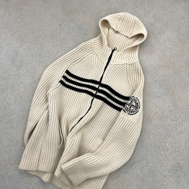 스톤아일랜드 00s 자수 로고 헤비울 니트 후드집업