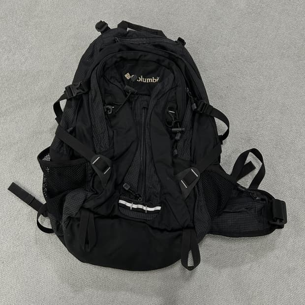 컬럼비아 블랙 백팩 가방