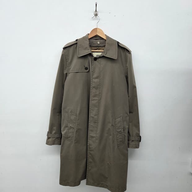 버버리 카키색 트렌치 코트 남성L
