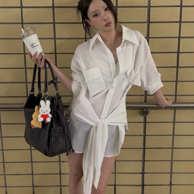 이네기 Tie-Waist Oversized Shirt (white)