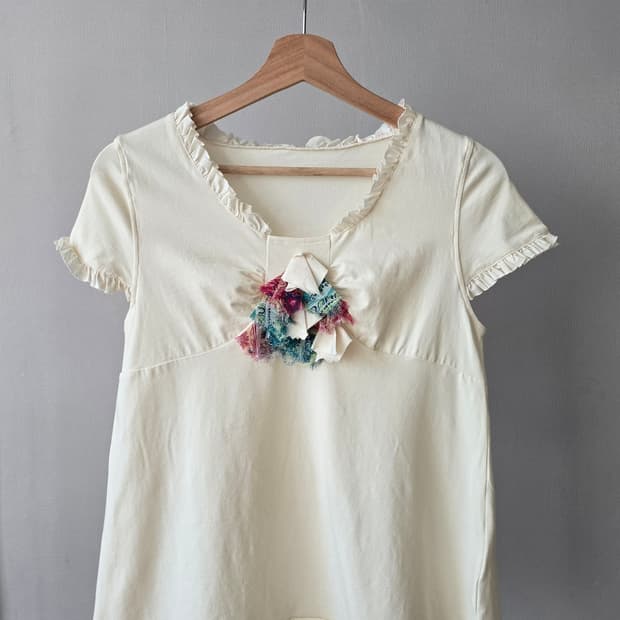 Miracle Woman Frill Detail Short Sleeve 