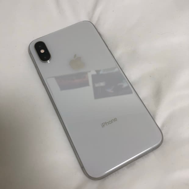 아이폰 XS 64 실버 | 배터리 81%