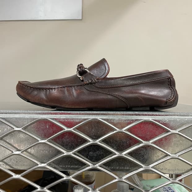 페레가모 간치니 드라이빙 로퍼 7.5 (gr-4386)