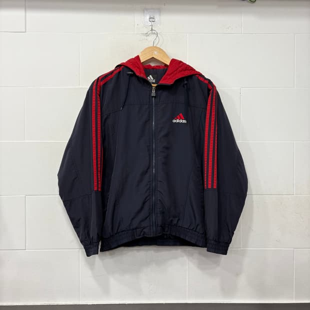 아디다스 올드스쿨 누빔 집업 점퍼