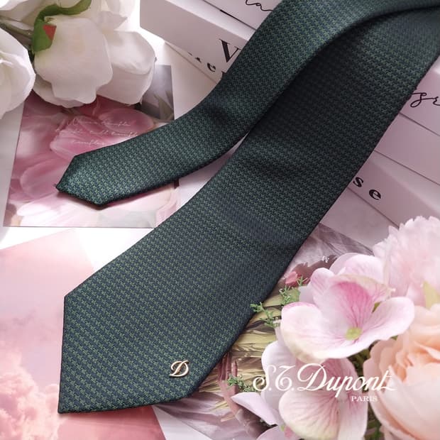 에스 티 듀퐁 실크 그린 패턴 넥타이 8.1cm A+등급 K1037
