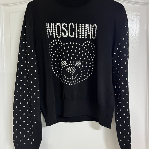 새상품)모스키노 테디베어 크리스탈 니트