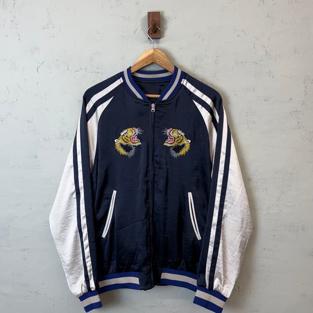 마덴 워크웨어 리버시블 자수 스카쟌