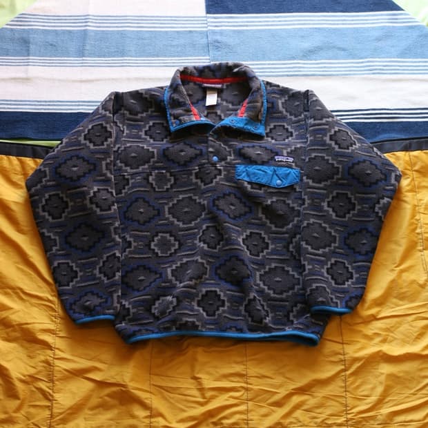 파타고니아 10s YFO 패턴 아즈텍 신칠라 스냅티 플리스