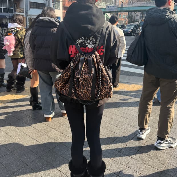 히스테릭글래머 바람막이