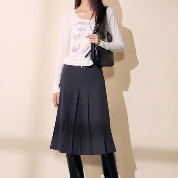 H&M 벨티드 플리츠 스커트