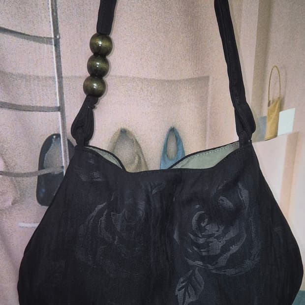 콜로신스 bowl bag wild rose black