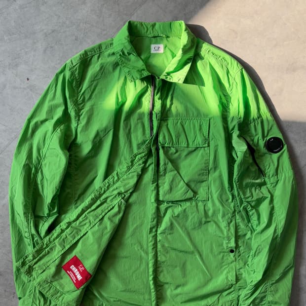 CP 컴퍼니 그린 나일론 자켓