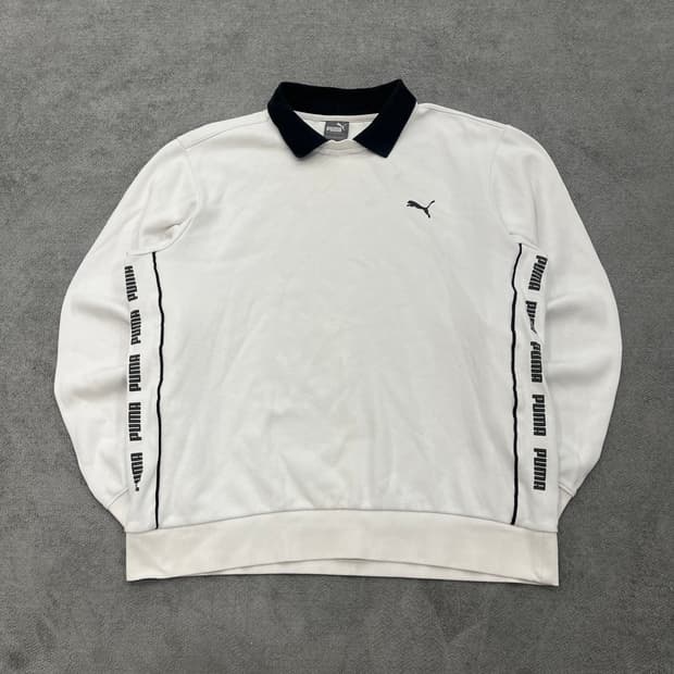 L 푸마 화이트 카라 맨투맨