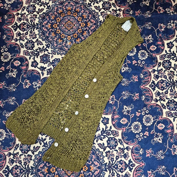 SHALLOT 울 혼방 짜임 자게 버튼 니트 베스트 Free size