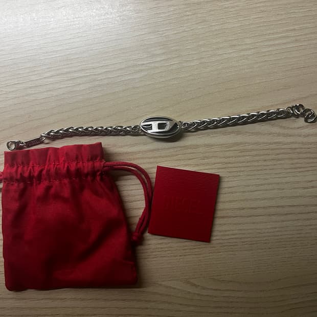 디젤 블랙 애나멜 팔찌