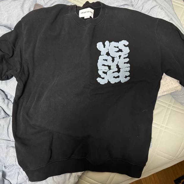 예스아이씨 맨투맨 