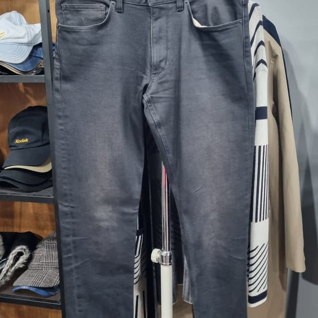 띠어리 THEORY 남성용 슬림 데님진 30~31 상태좋음