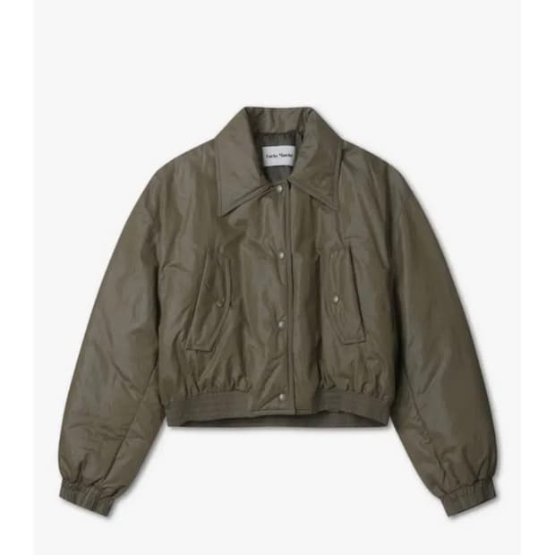 럭키마르쉐 점퍼 올리브