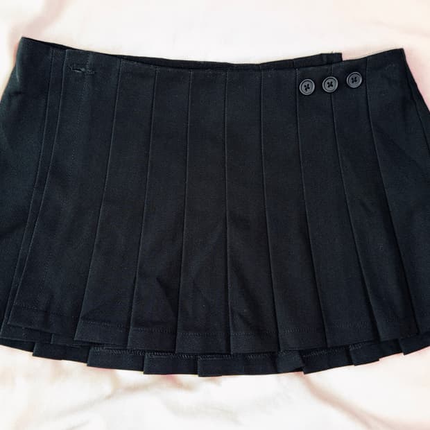 Brandy melville 블랙 스커트 새상품