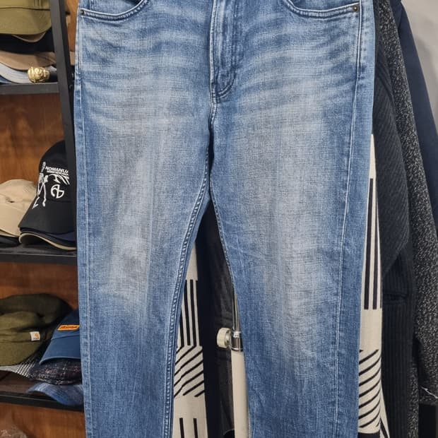 tommy Jeans 릴렉스드 크롭 데님팬츠 32사이즈