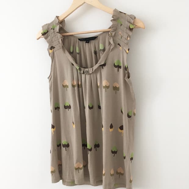 mush sleeveless top