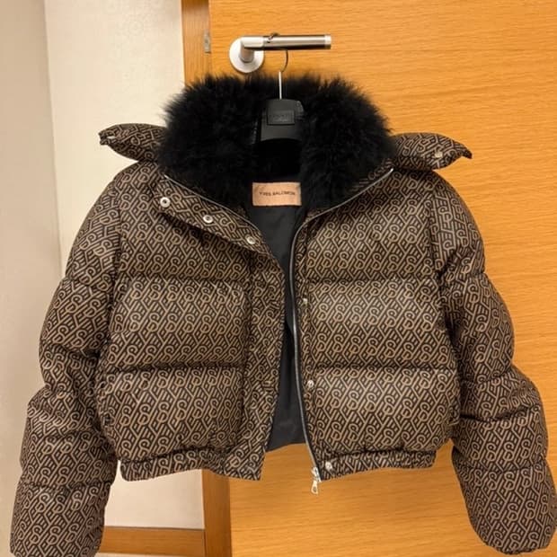 이브살로몬 숏패딩